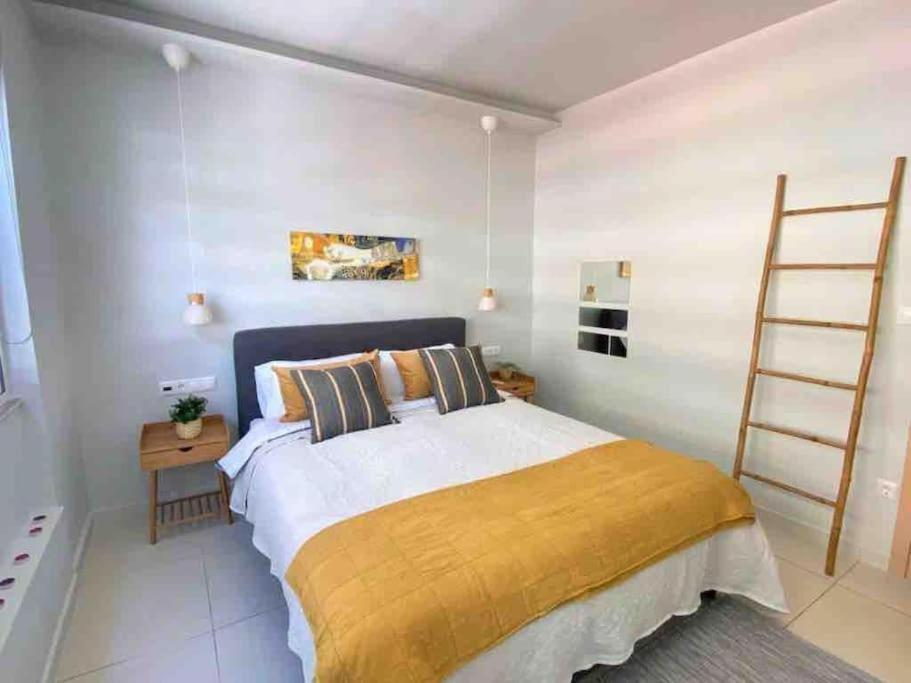 New Amazinglarge Luxury 4Br Suite/1Min Toacropolis 雅典 外观 照片